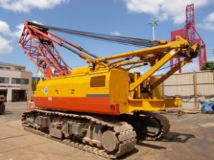 crawler-crane